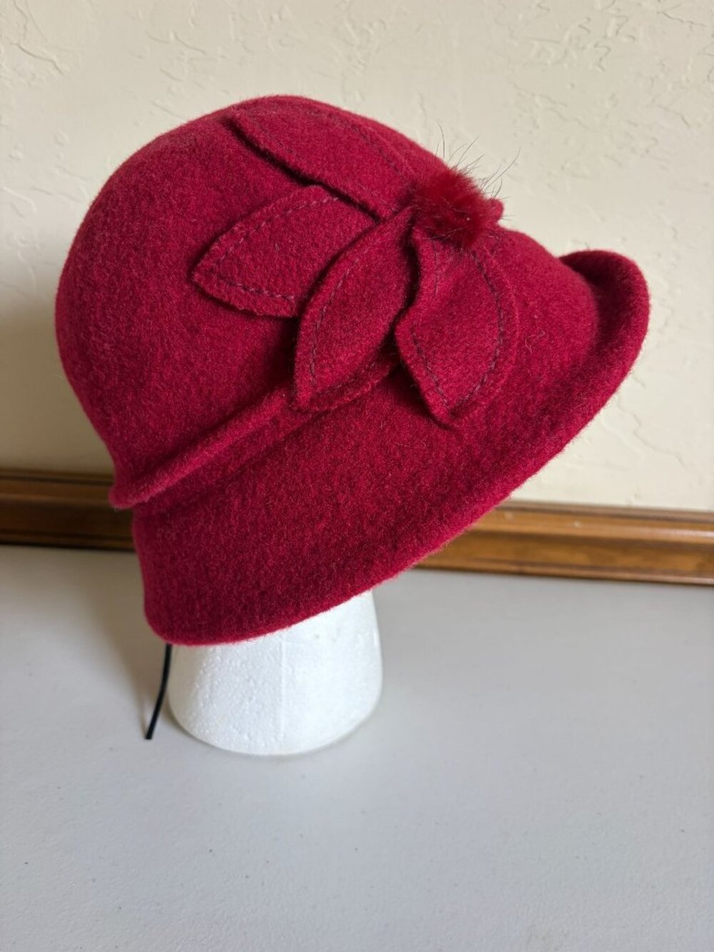 NWOT Lawliet Red Wool Felted Hat
